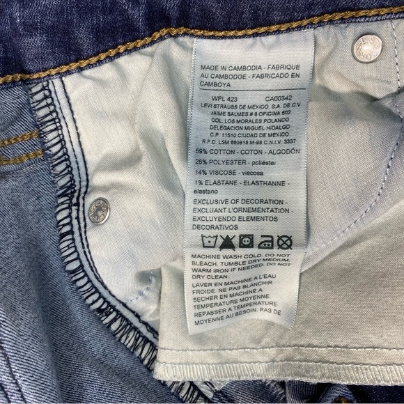 Denizen from Levi's Women's Low-Rise Blue Jeans Straight Size 3/26 - Picture 11 of 11